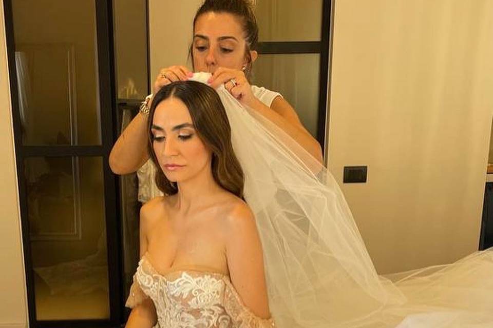 Sexy in The City - HairBeauty & Bride