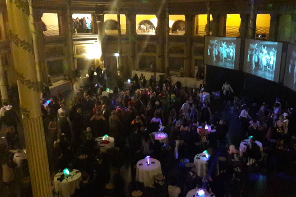 Acquario Romano Swing