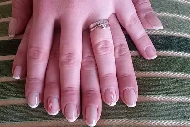 Manicure sposa