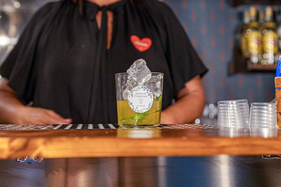 Cocktail bancone legno