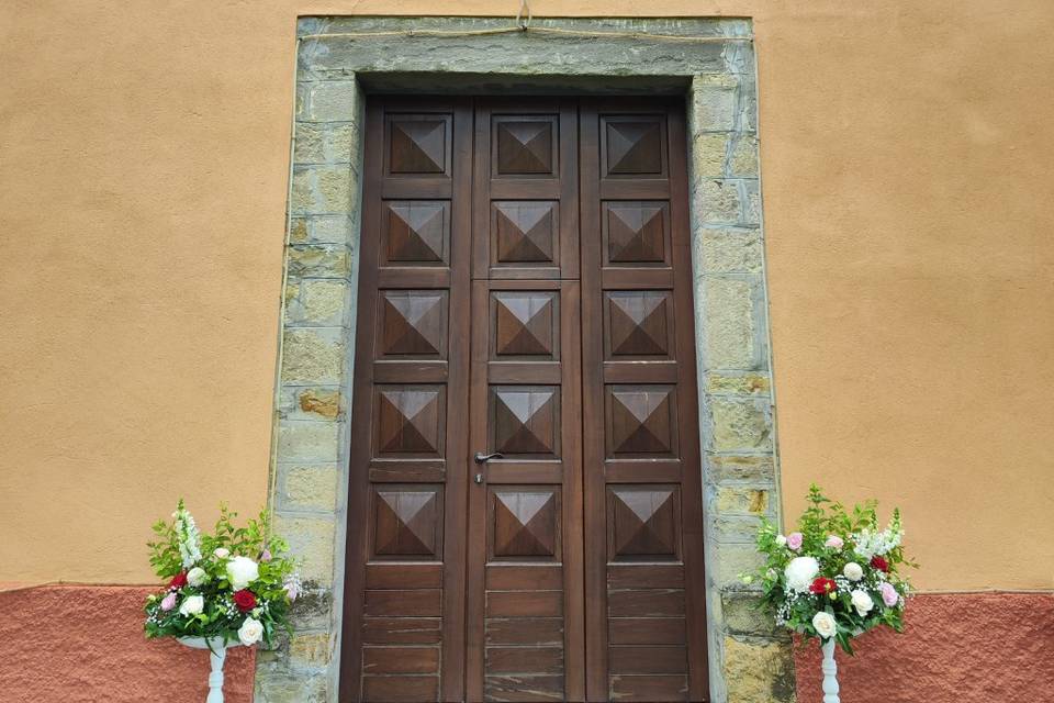 Fronte chiesa