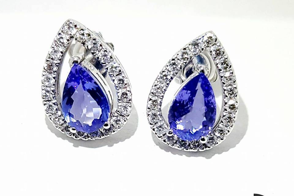 Gocce tanzanite oro e diamanti