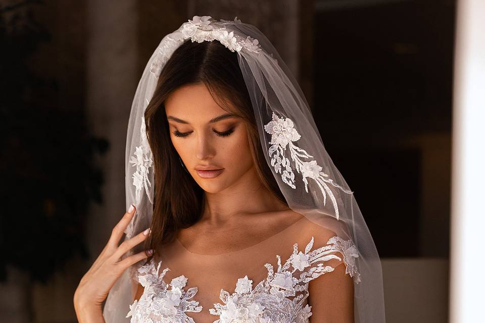 Femminilità in Aria Bride