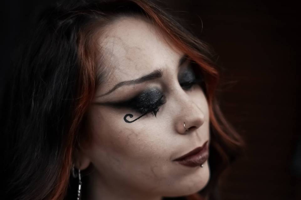 Goth Bride makeup