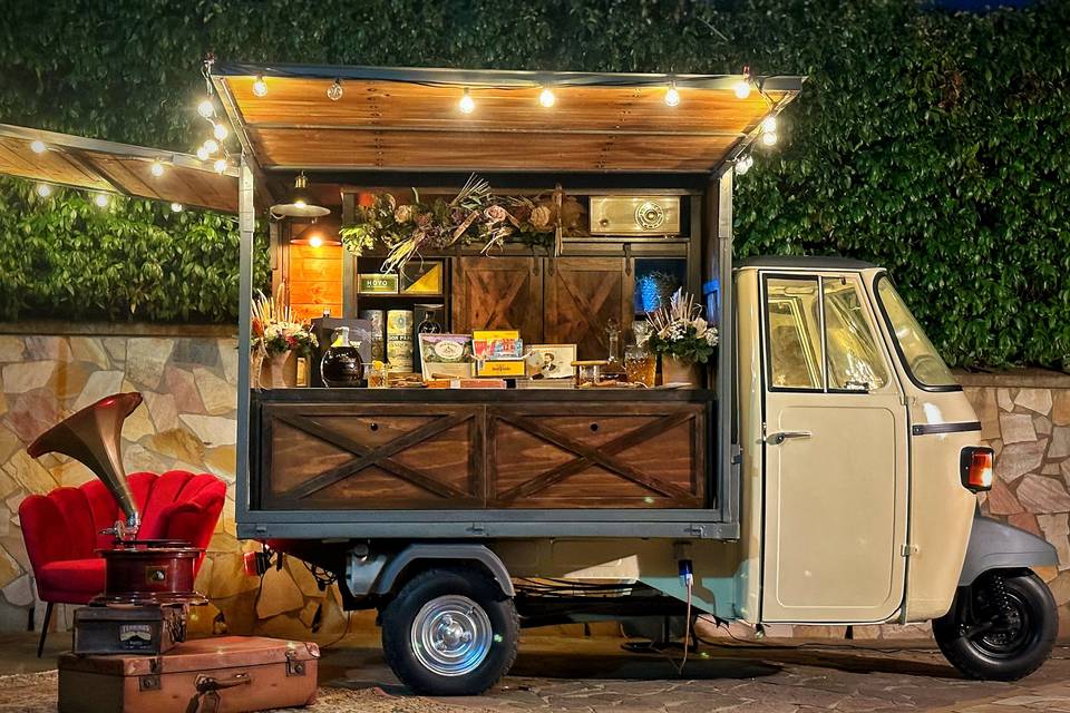 Ape- piaggio- food- truck