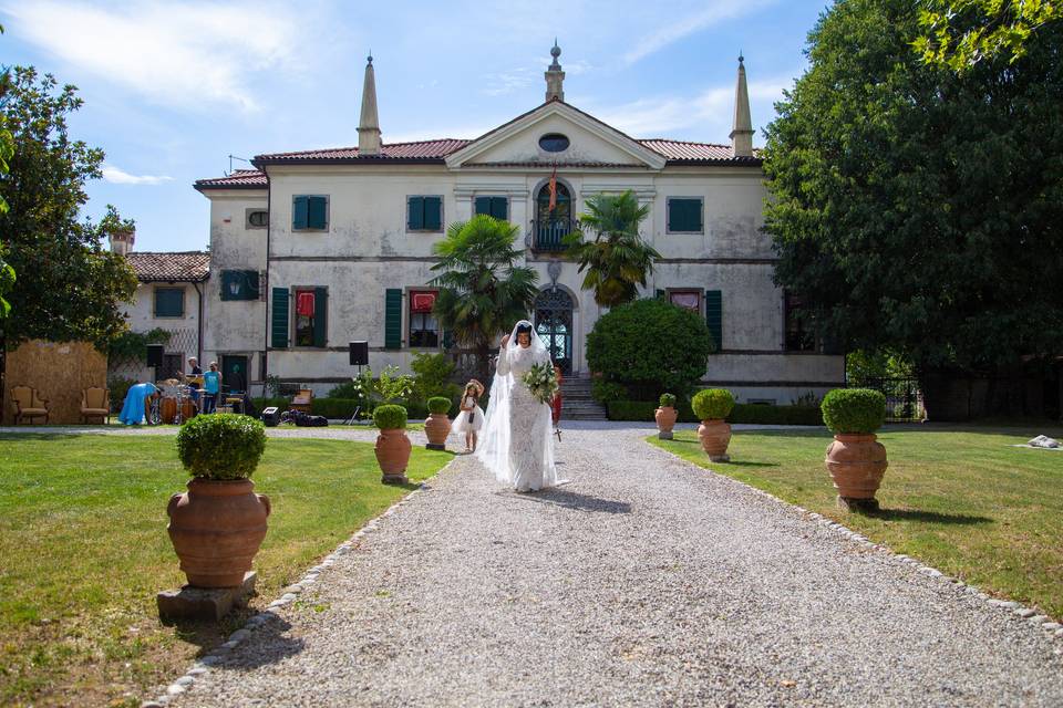 Abito-matrimonio-damigella