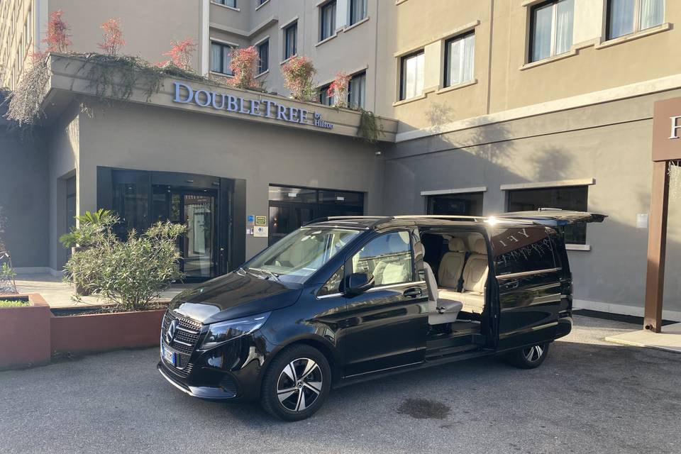 Minivan