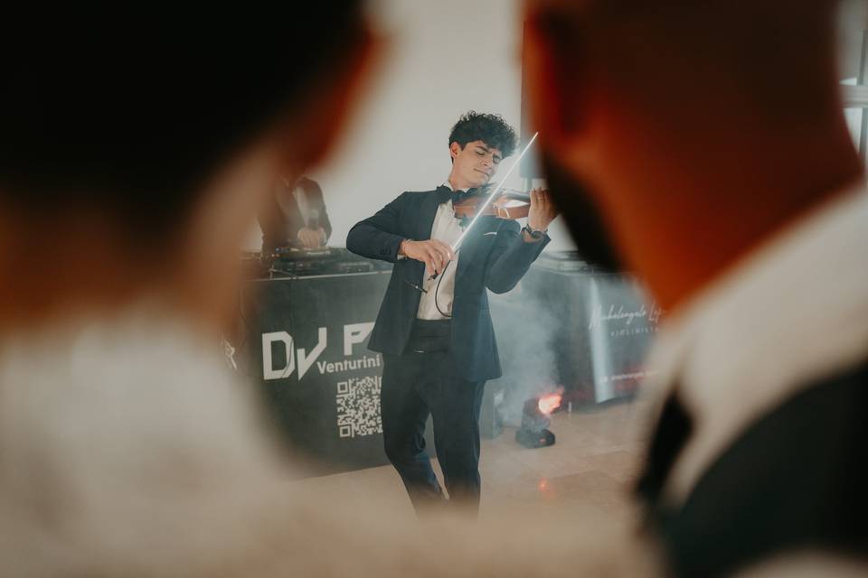 .