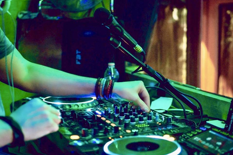 Selezione musicale DJ