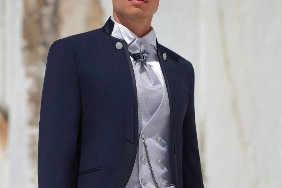 Petrelli per New Form