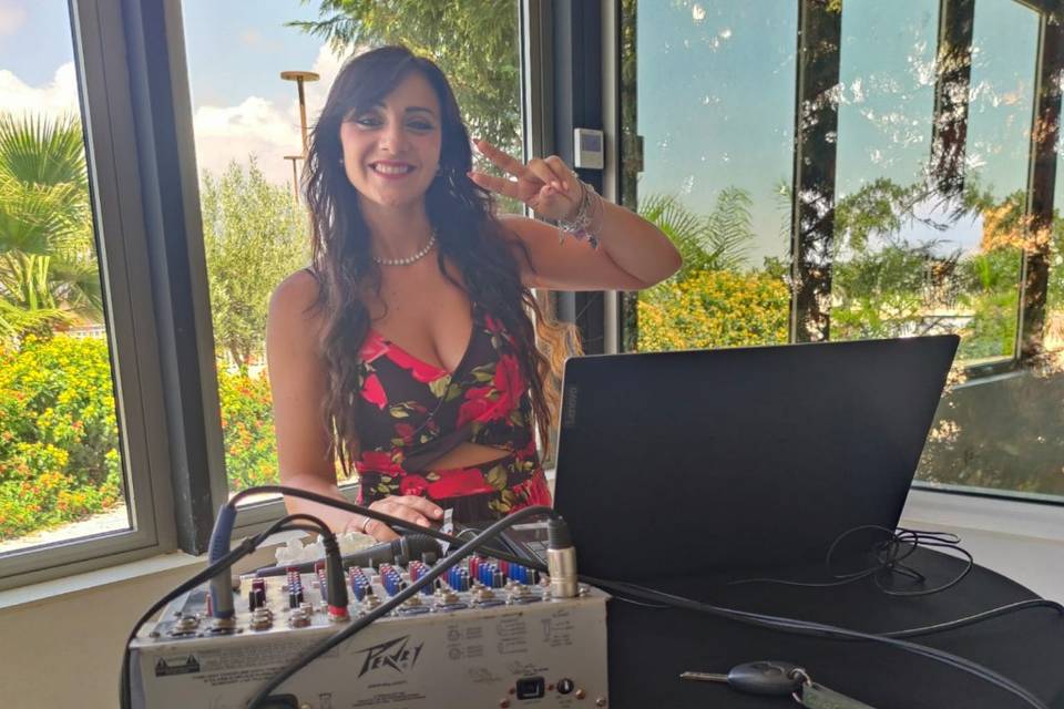Vale in consolle 🤣🎤