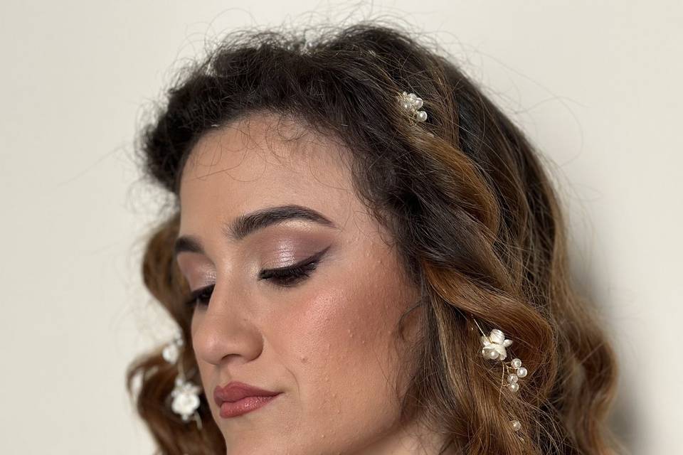 Makeup bride