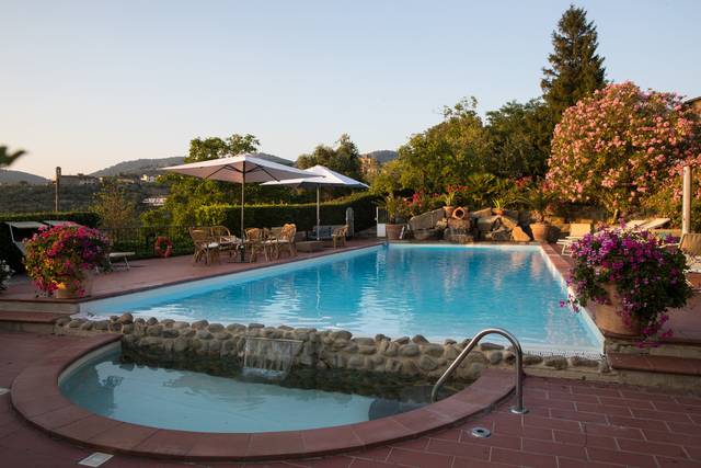 Piscina agriturismo toscana