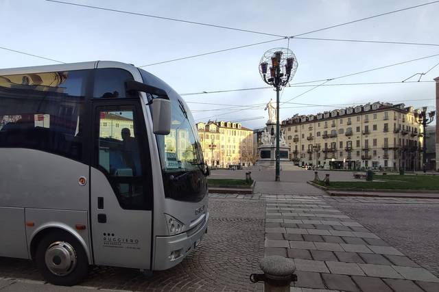 Le 7 migliori aziende di noleggio autobus a Torino