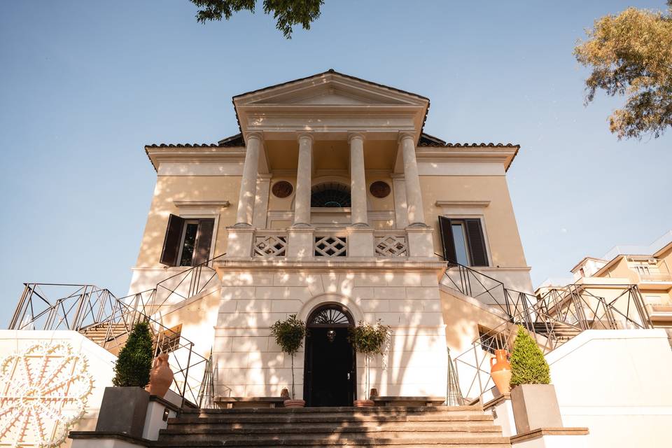 Borgo Pigneto: facciata Villa