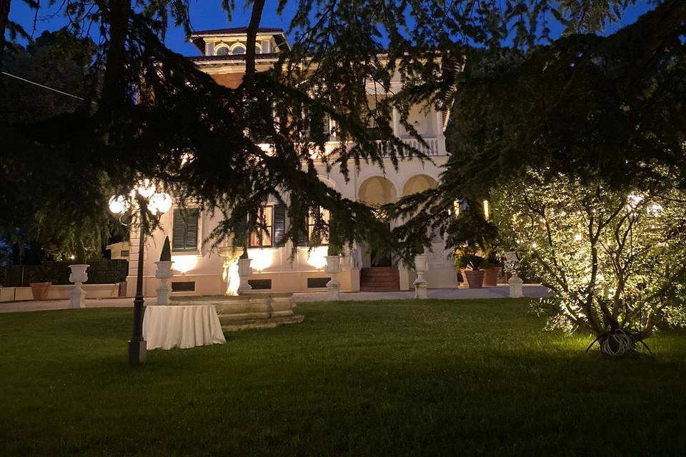 Il tramonto a Villa Gentiloni