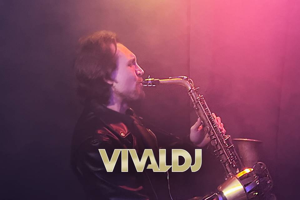 Vivaldj - Sax e Dj