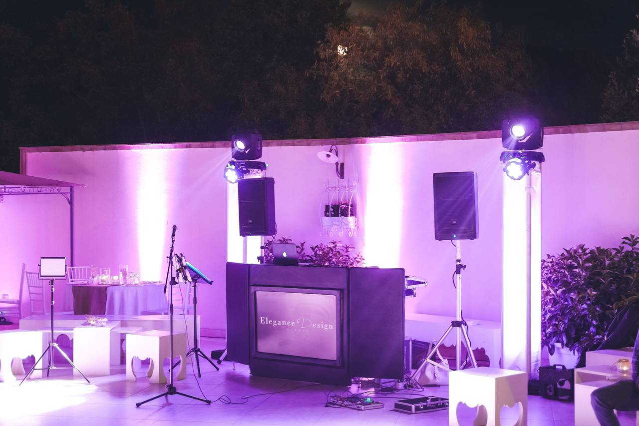 TAVOLO DJ - Audio/Video In vendita a Siracusa