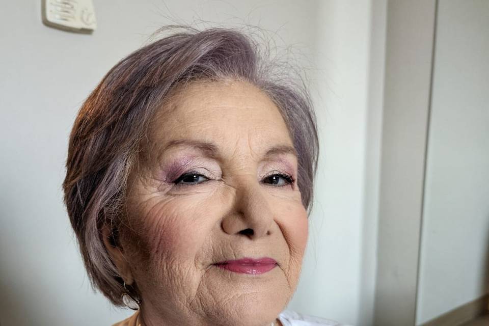 TRUCCO ANTIAGE