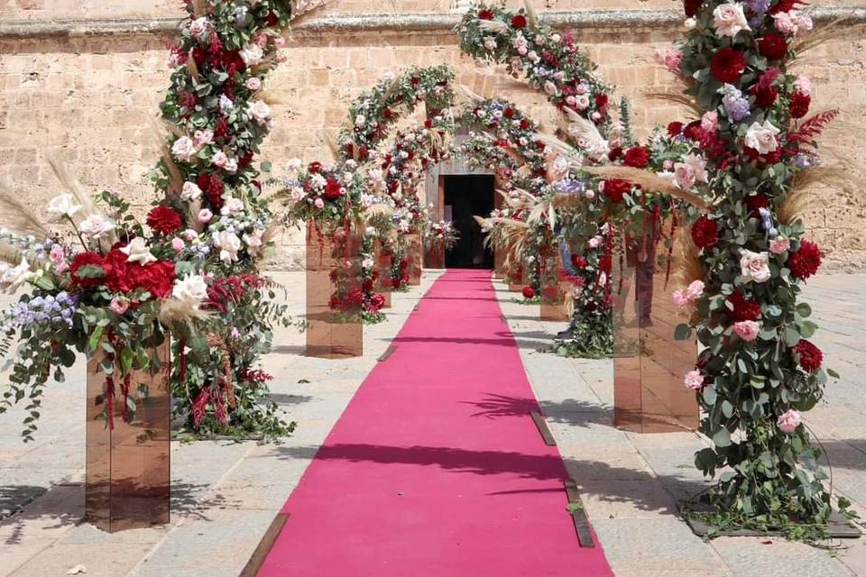 L'arrivo in chiesa