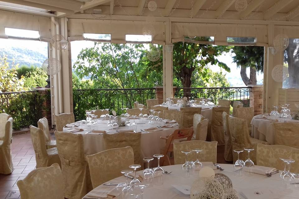 La terrazza davanti alla Villa