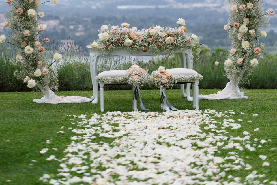 L'arco di fiori personalizzato