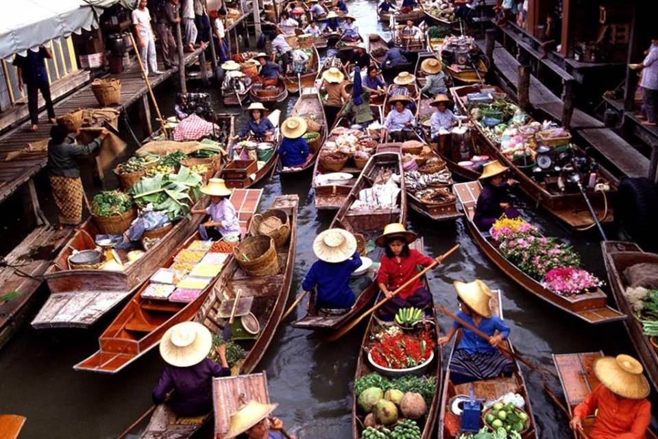 Mercato gallegiante di Bangkok