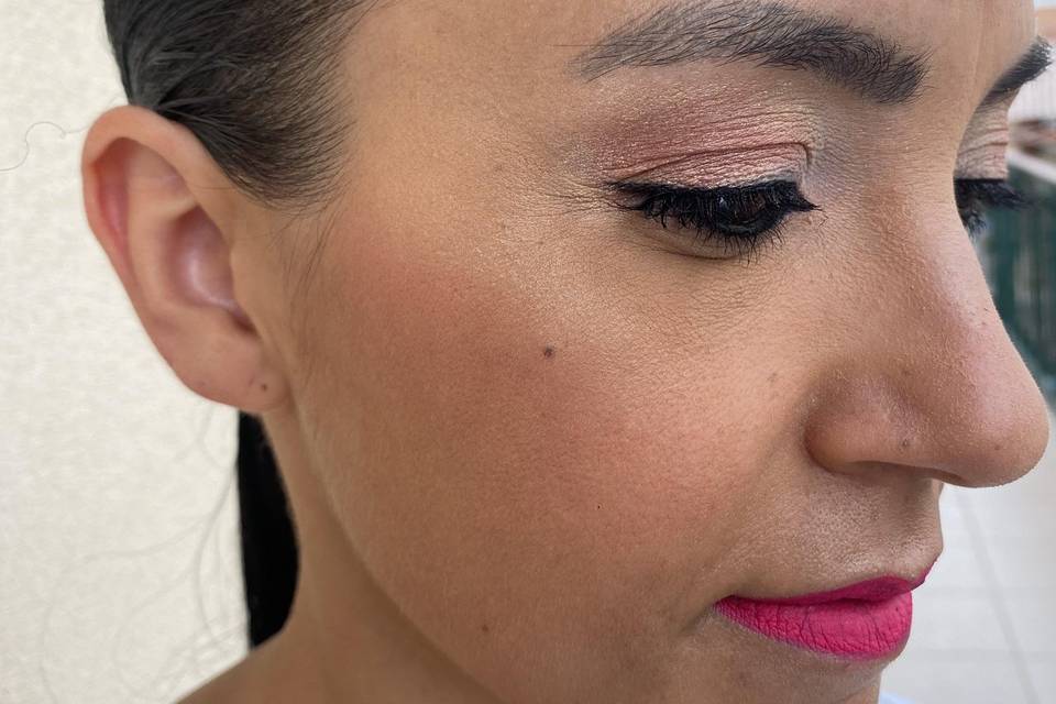 Make-up invitata