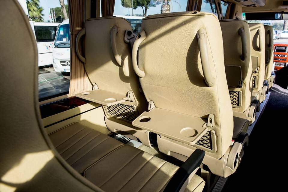 Minibus 20 posti
