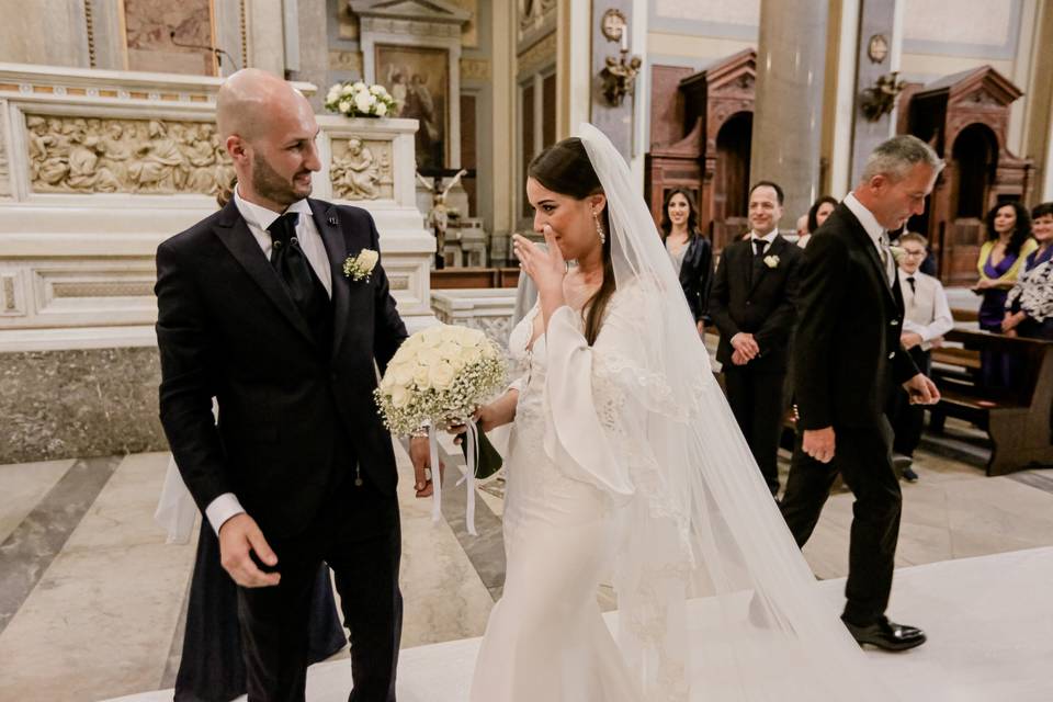 Arrivo - sposa - chiesa