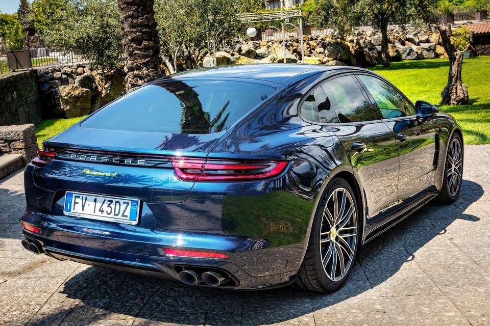 Porsche Panamera 2019