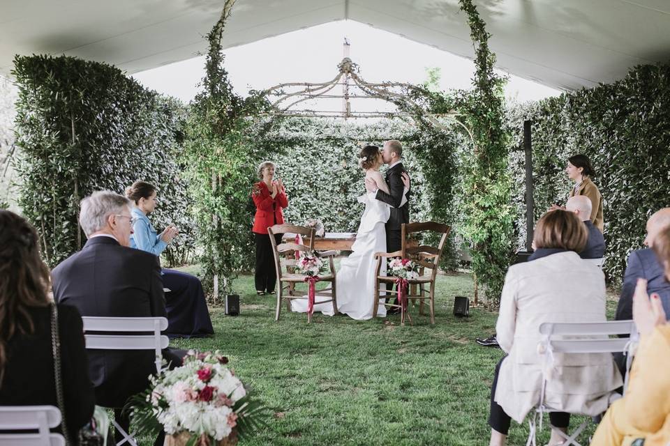 Puoi baciare la sposa