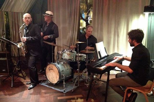 The Swingers Palace Cafè