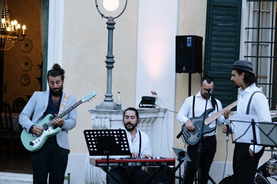 Live band 6 elementi