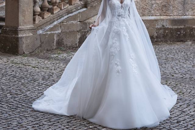 MORI LEE 2027