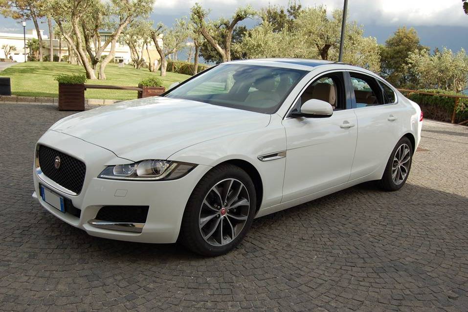 Jaguar xf