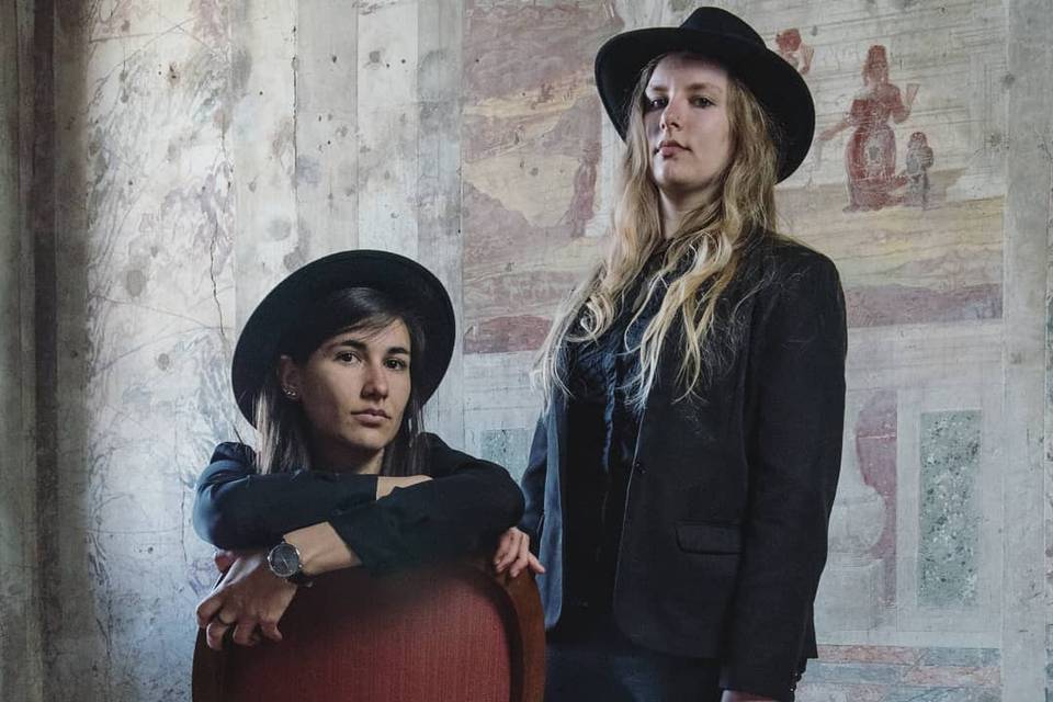 CapGirls / Acoustic Female Duo