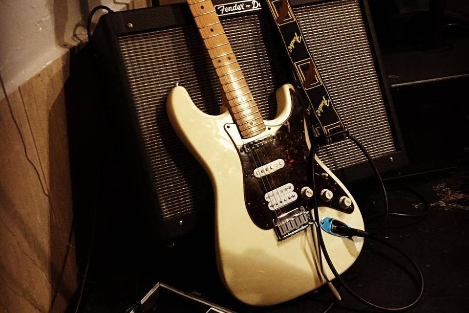 Give me a Guitar and Amp