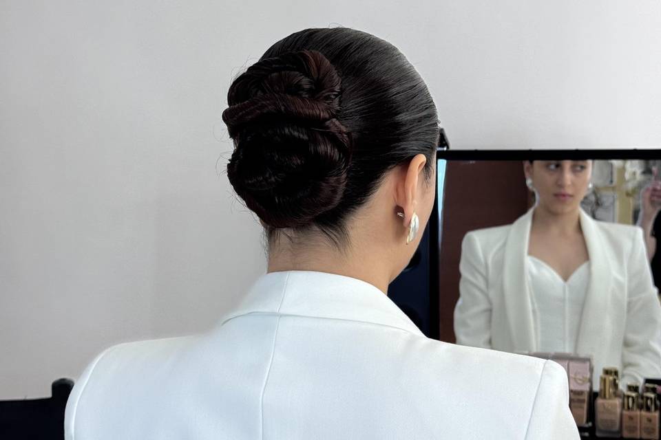 Acconciatura su capelli di 1m