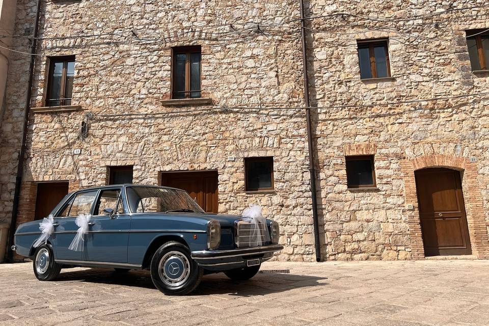 Mercedes W115