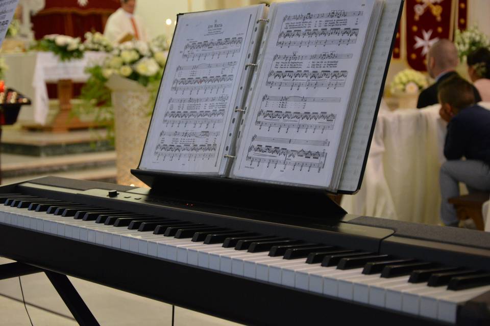 Pianoforte_ave_maria