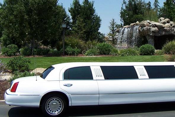 Limousine lincoln profilo