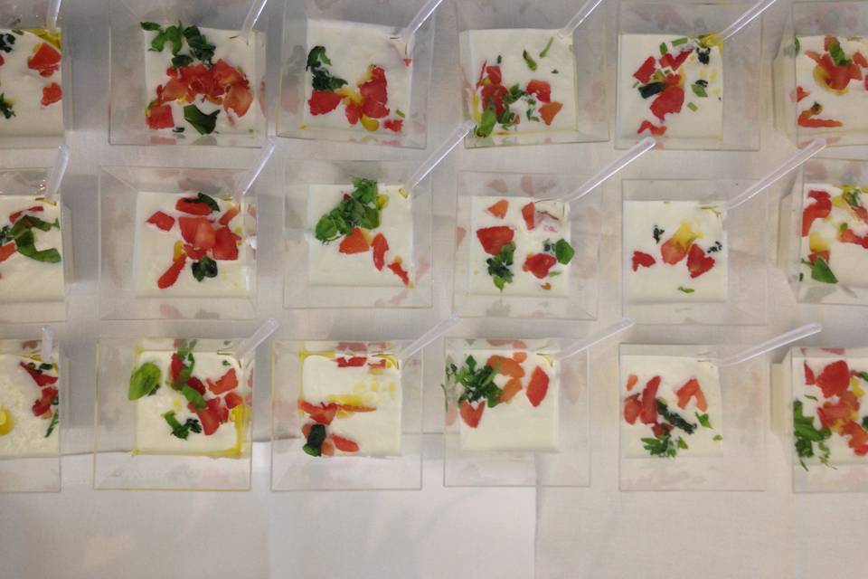 Caprese in finger food