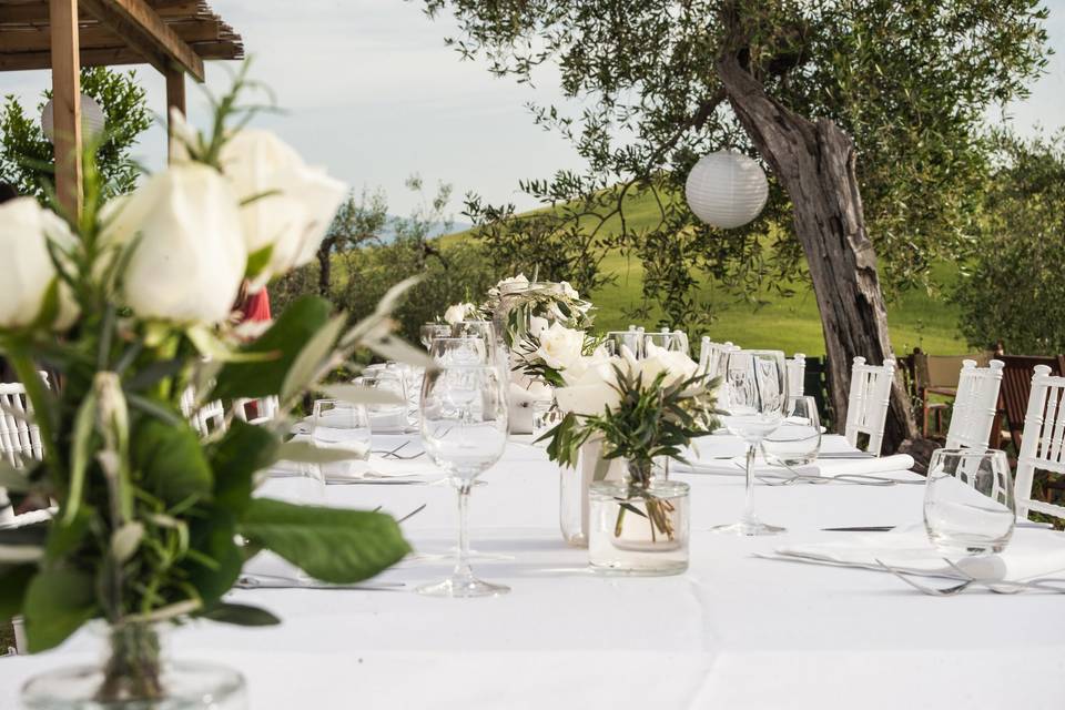 Sunflower Tuscan Wedding Planner