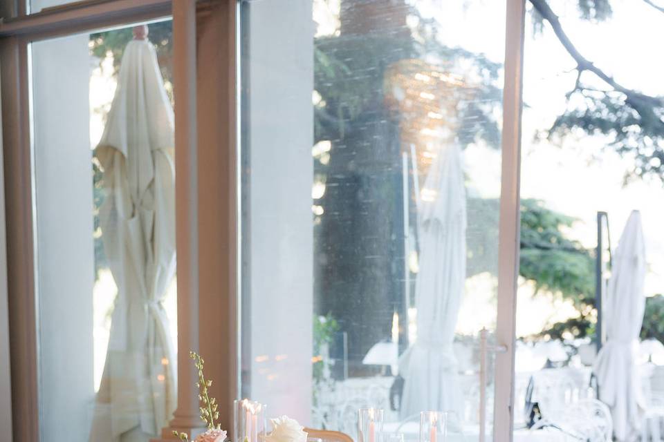 Sweetheart table
