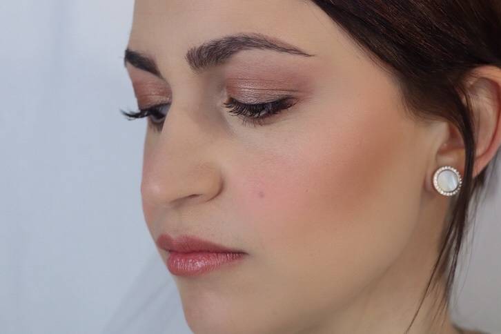 Trucco naturale luminoso