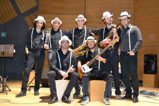 Swingamo Band