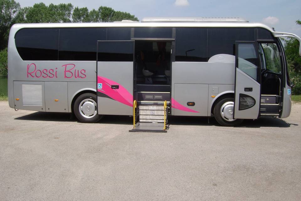 Rossi Bus
