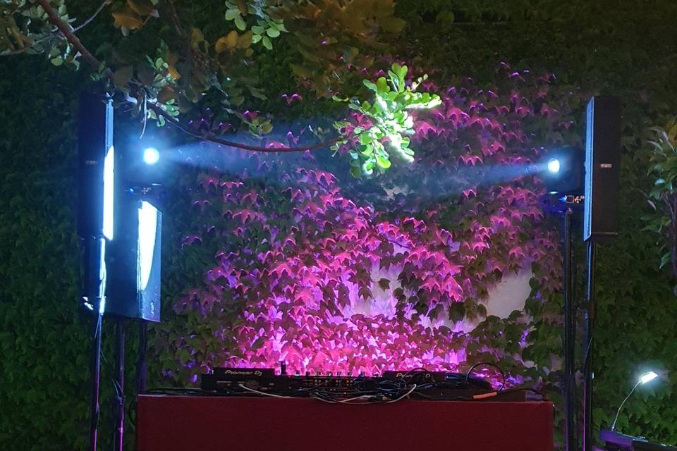 DJ set in villa