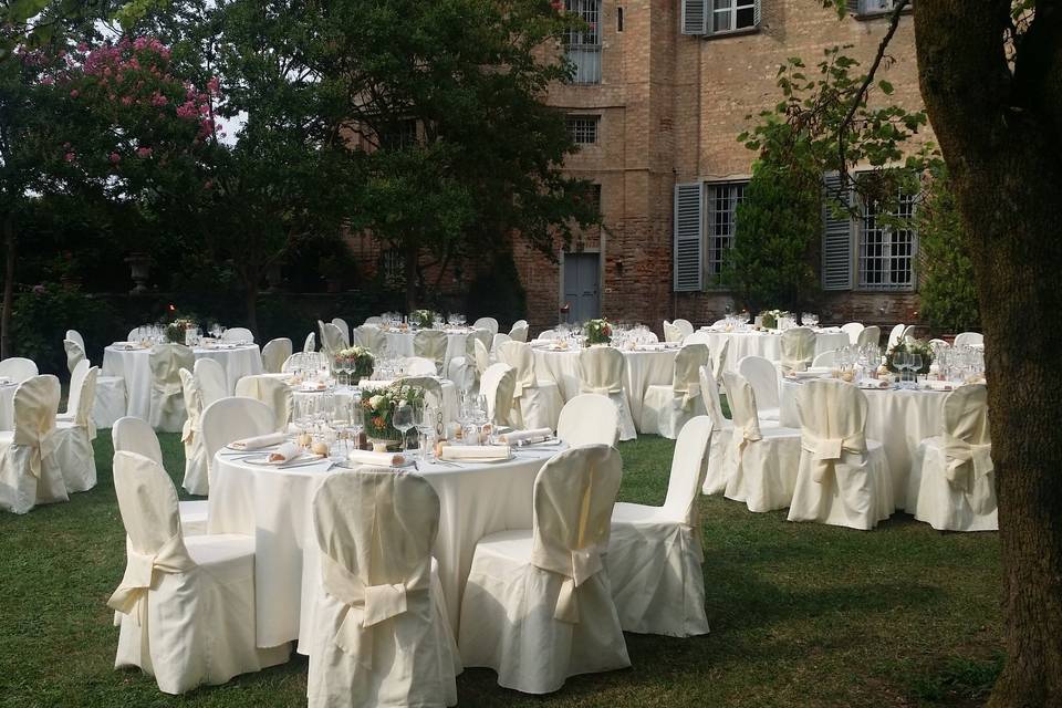 La cena in giardino